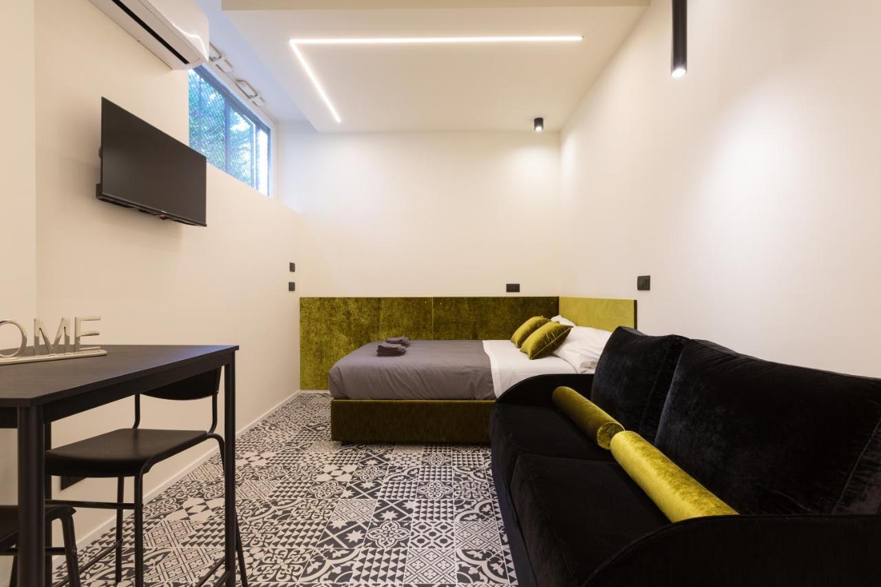 Pay60 -Crescenzago- Luxury Yellow House Milan Exterior photo