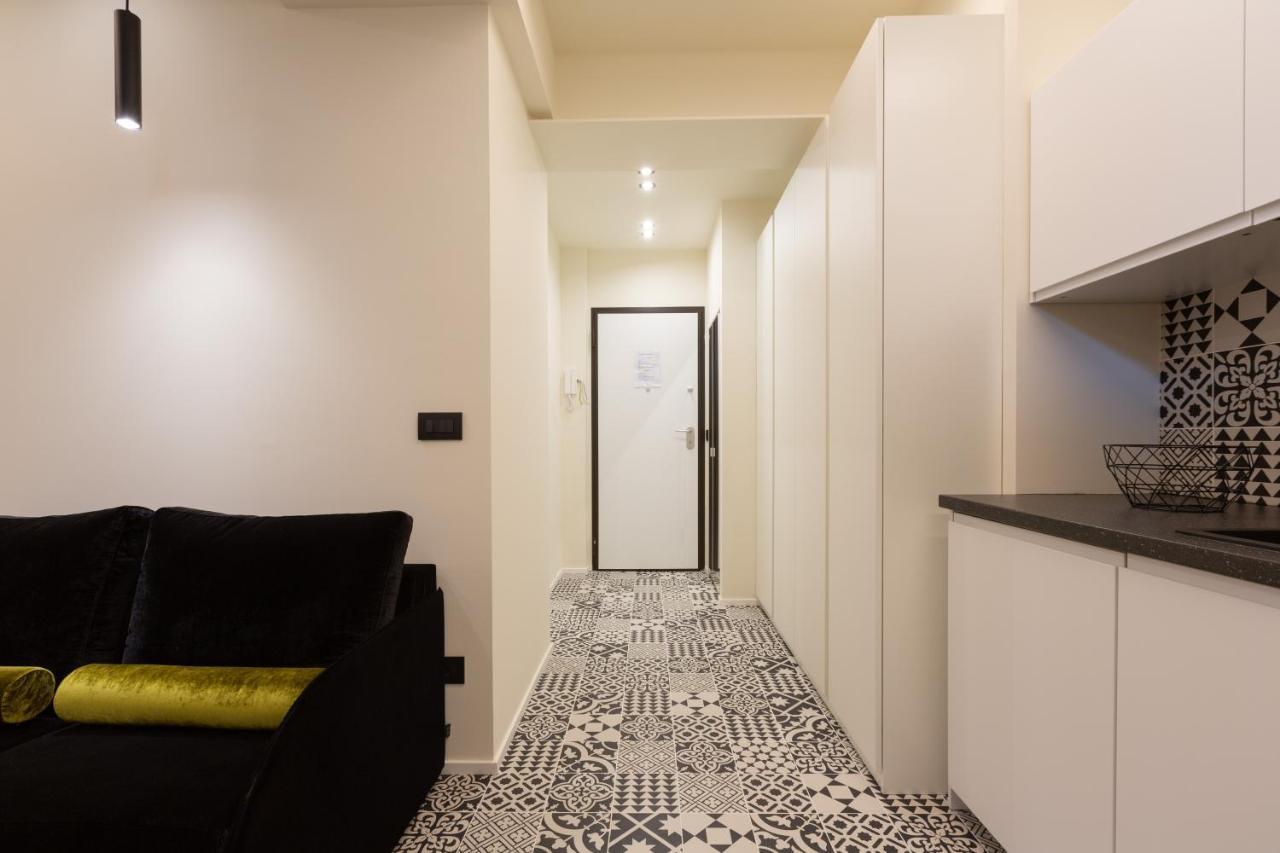 Pay60 -Crescenzago- Luxury Yellow House Milan Exterior photo